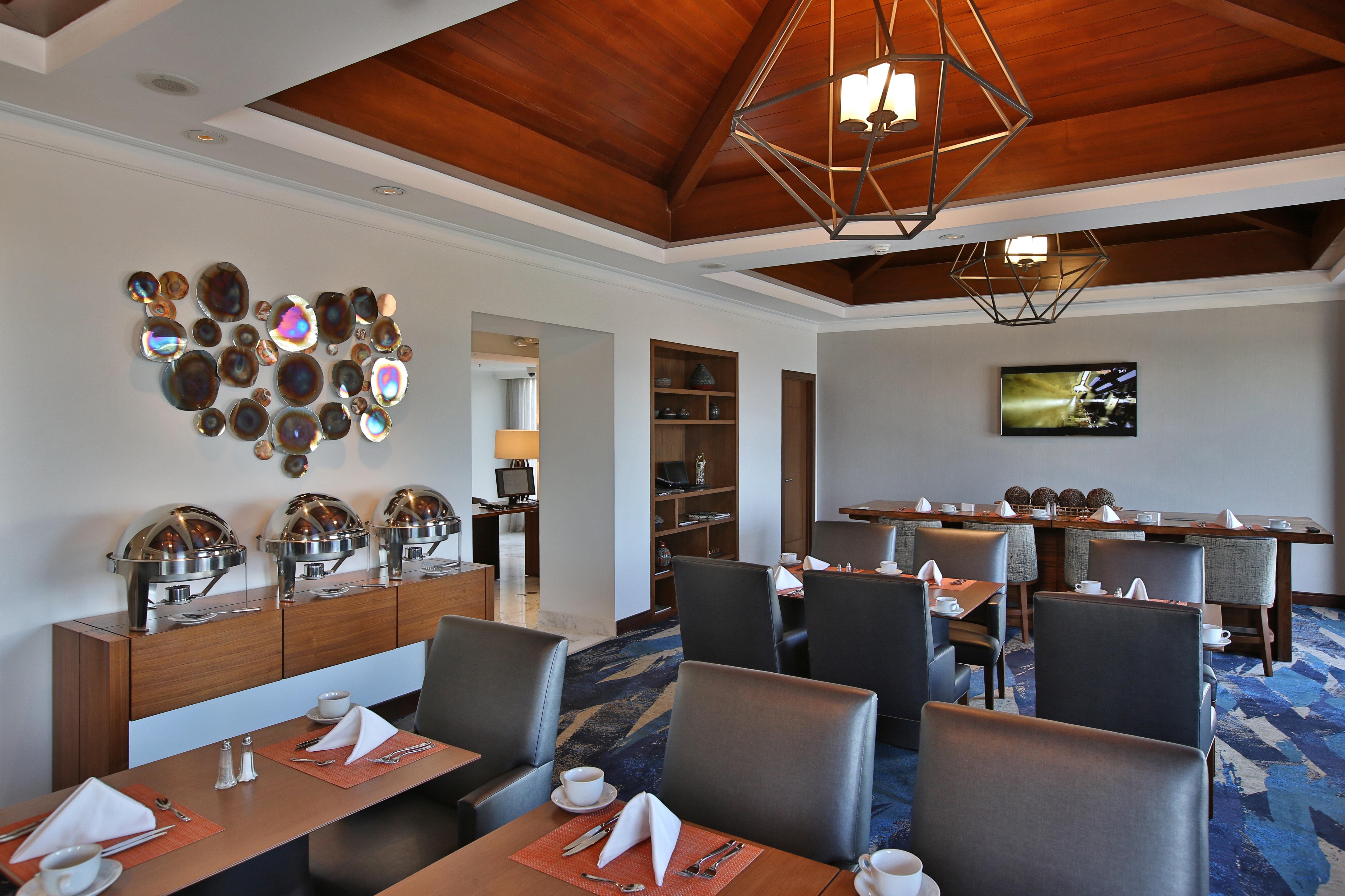 Real Intercontinental Metrocentro Managua, an IHG Hotel Esterno foto